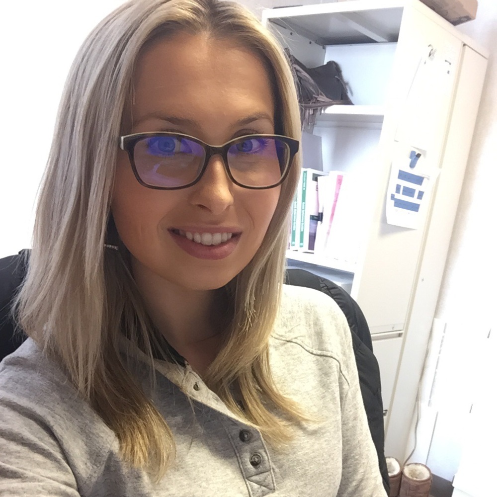 Meet your Posher, Danielle